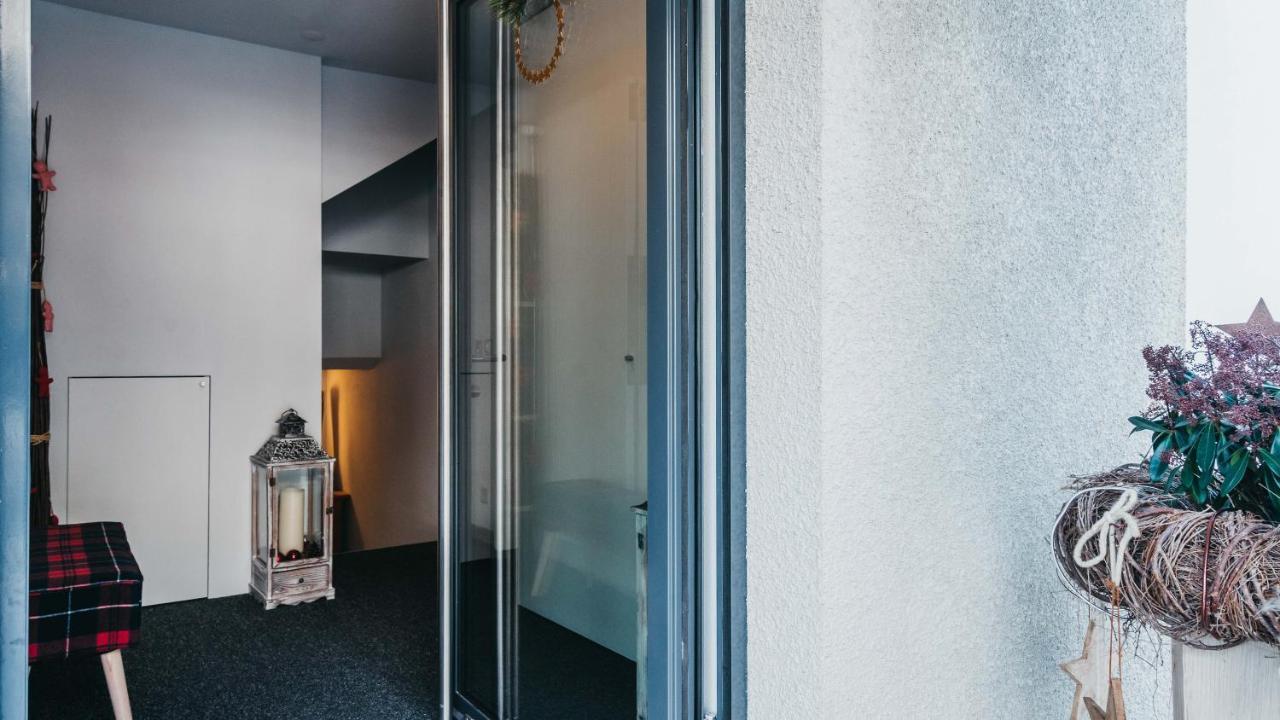 Charming 4 Bed Flat In Flims Lägenhet Exteriör bild