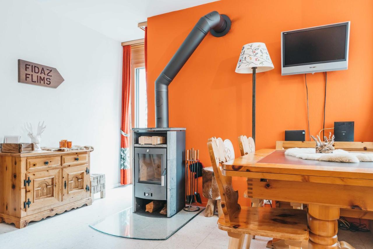 Charming 4 Bed Flat In Flims Lägenhet Exteriör bild