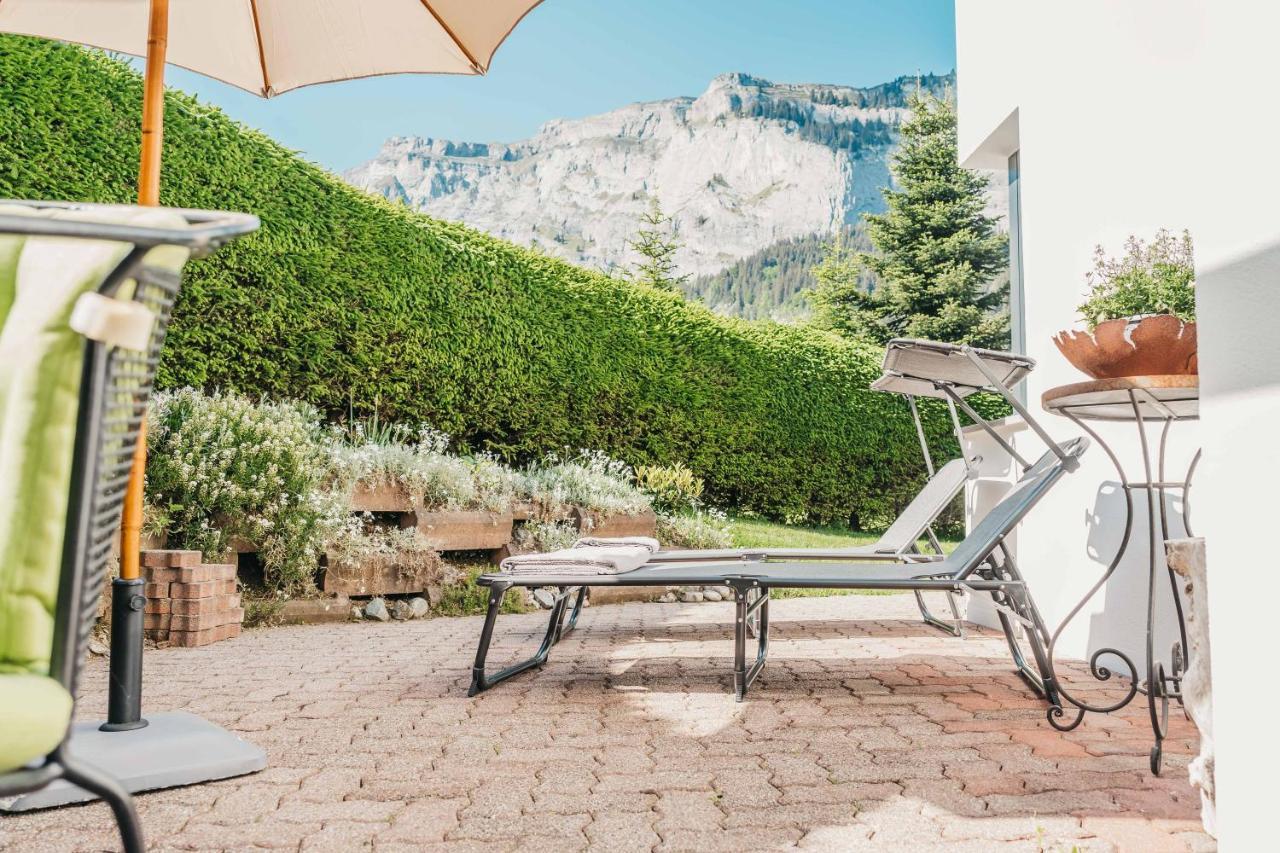 Charming 4 Bed Flat In Flims Lägenhet Exteriör bild