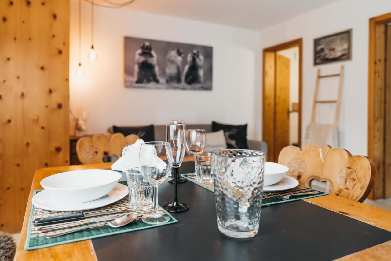 Charming 4 Bed Flat In Flims Lägenhet Exteriör bild